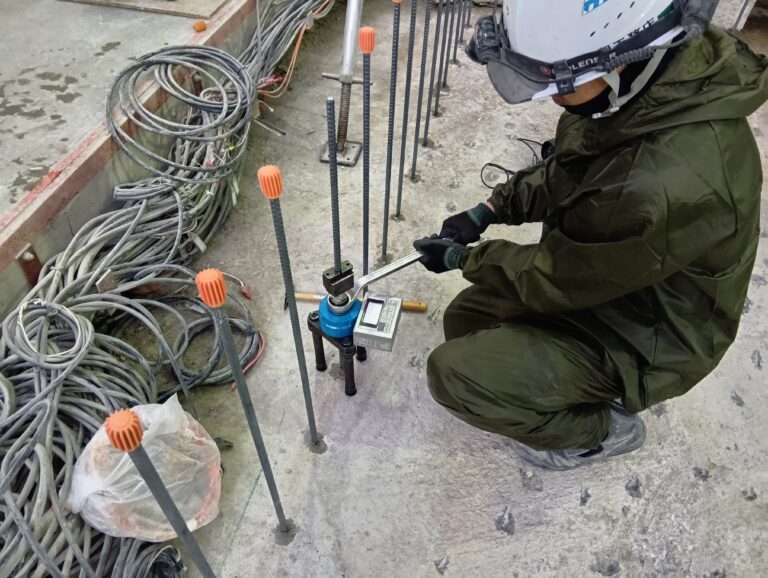 引張試験（引張試験機の気持ち編）