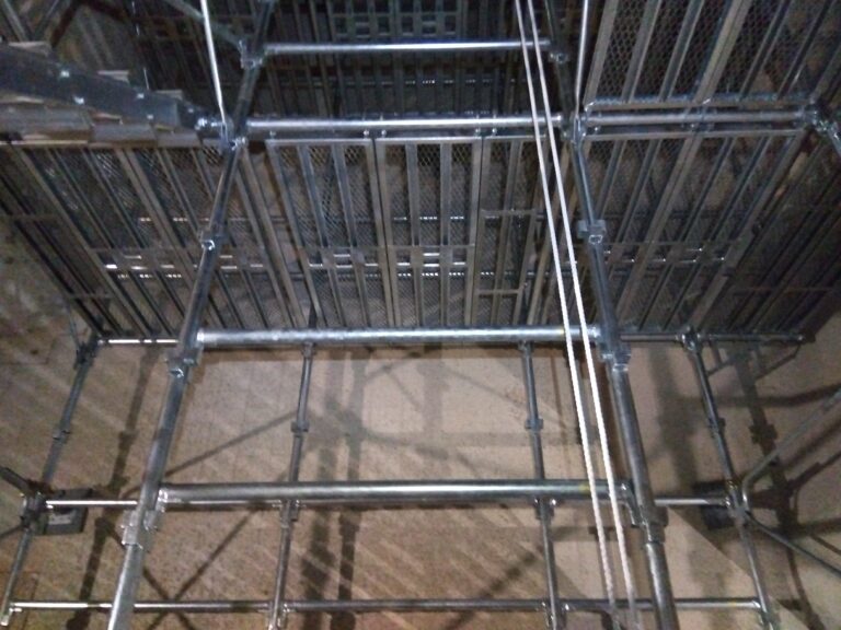 初めてのくさび足場